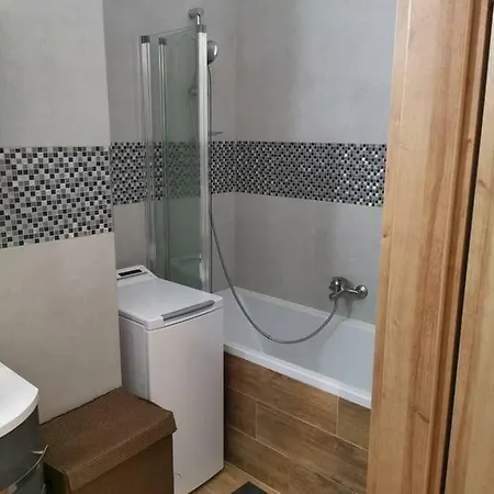 Modern Deluxe In Bronowice
